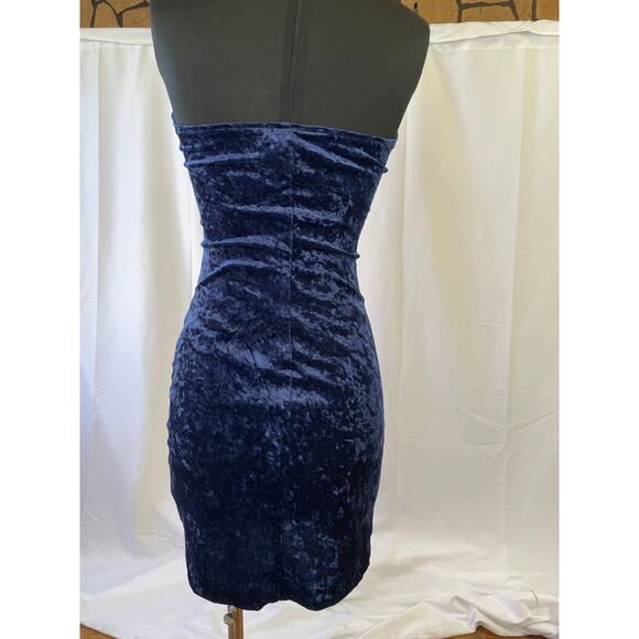 1980s Blue Velvet Halter Mini Dress – Crushed Stretchy Velvet Club Dress - Picture 16 of 16